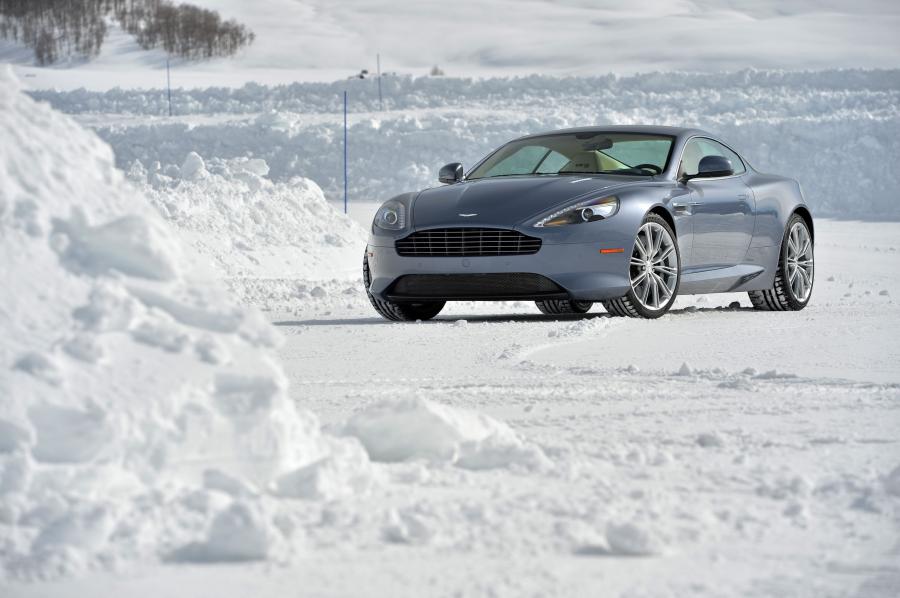  Aston Martin DB9 2012 года  (NA) (фото 1 из 24)